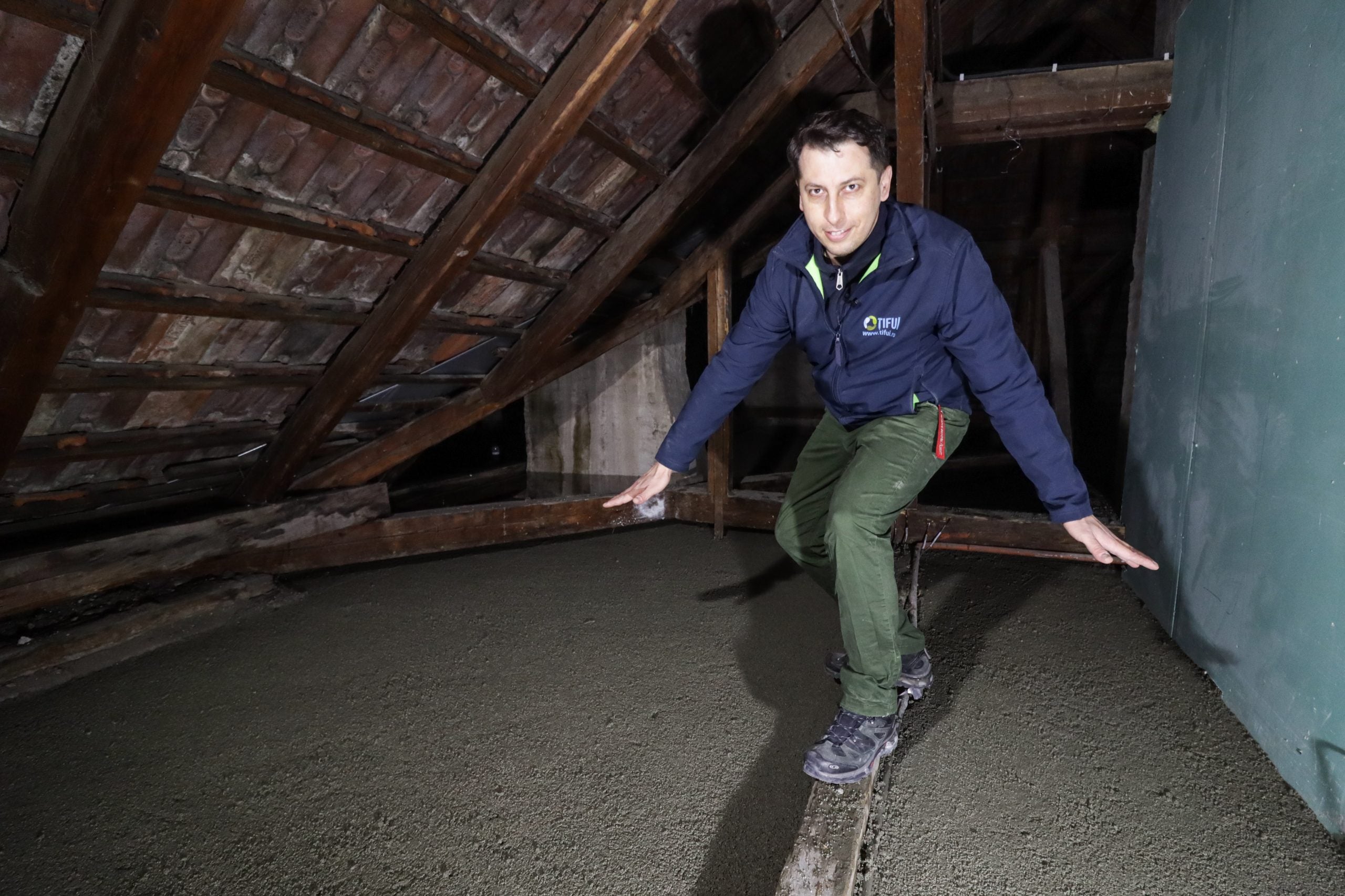 Video - Șapă ultraușoară pentru pod #CasaTifui