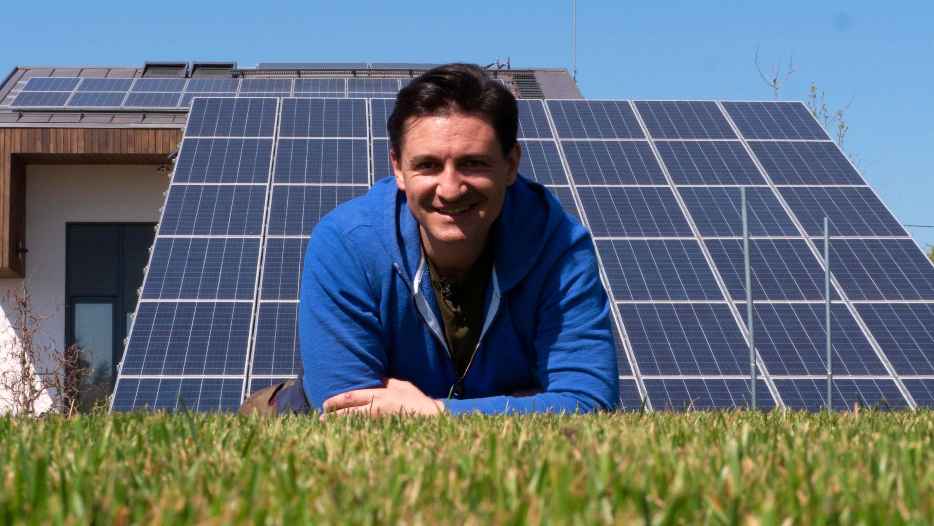 Video - GAZONUL MEU MERITĂ EFORT