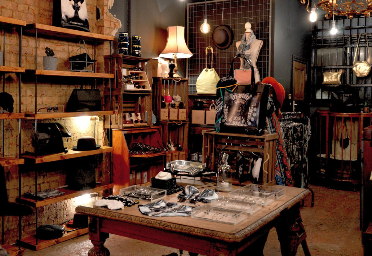 CUM DECOREZI CU PIESE DE MOBILIER VINTAGE