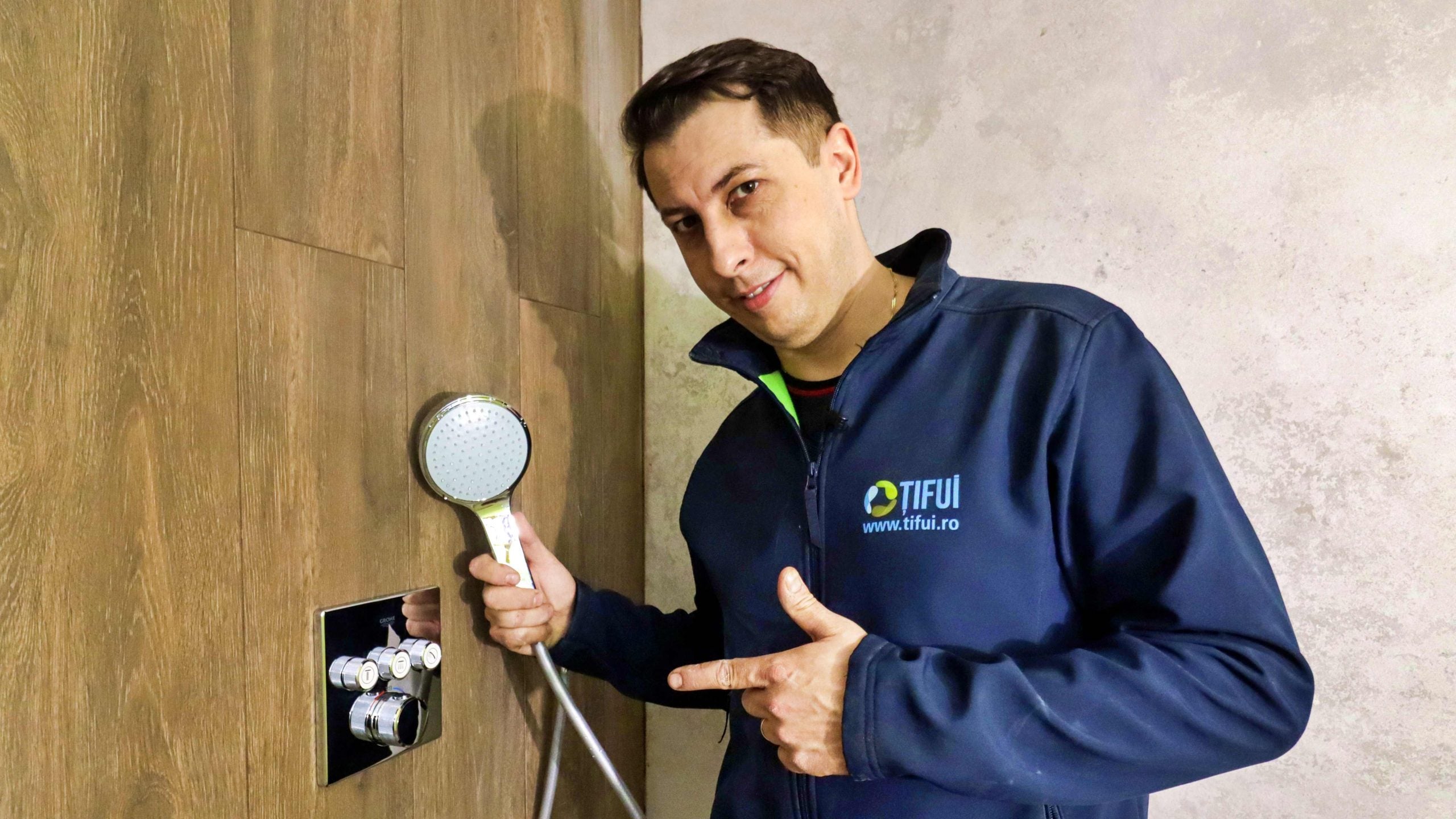 Video - Vezi asta dacă vrei o baie elegantă. Unboxing. #casatifui