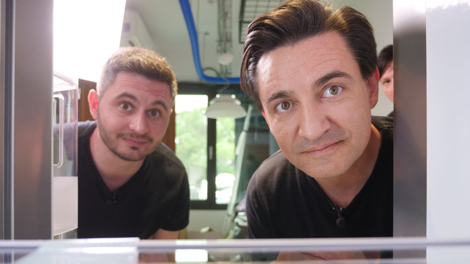 VIDEO - Cioc - Cioc! InstaFrigiderul...